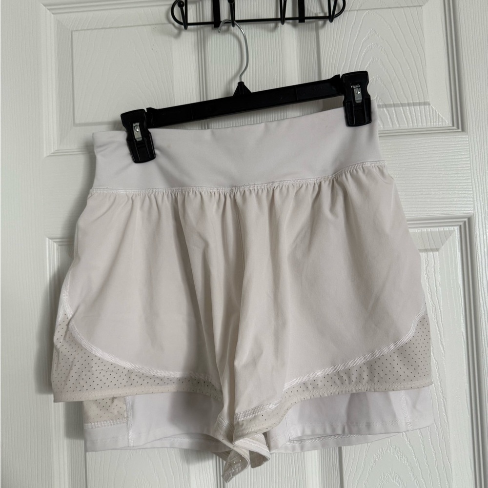 Spanx Get Moving Running Shorts White Upf 50 Size… - image 2